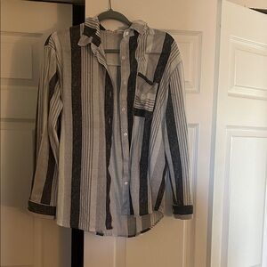 Eden & Olivia Men's Black and White Striped Shirt